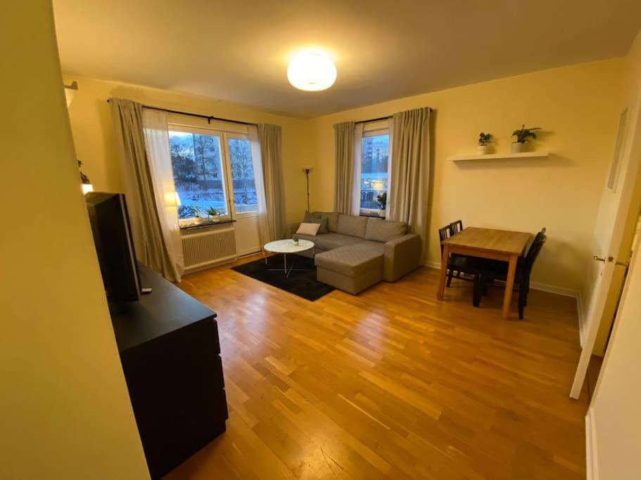 Mysiga Och Smidiga Lagenheter I Stockholm Apartman Kültér fotó